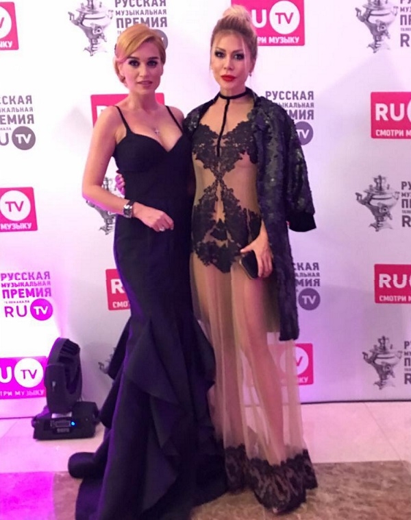 Голое платье Беллы Потемкиной стало самым откровенным на премии RU.TV 2016