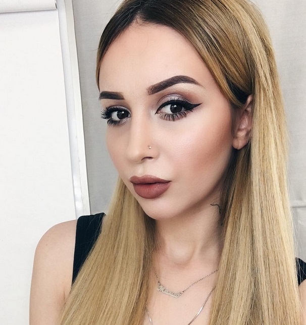 Стилист Вероника Калашова представила три бьюти-урока по макияжу (видео)