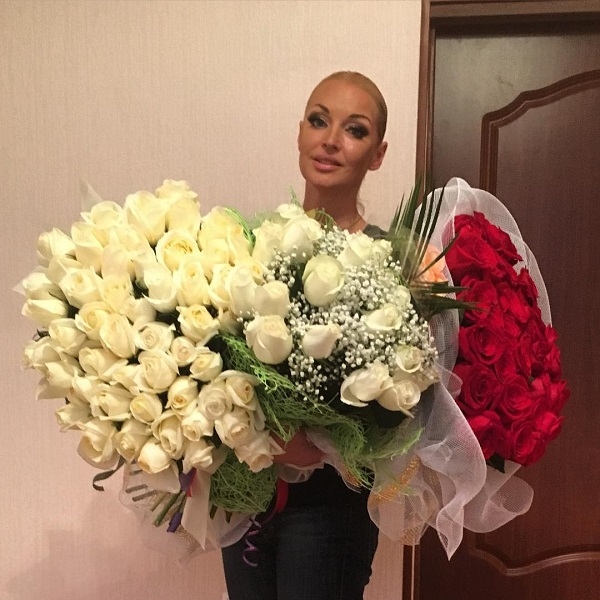 Анастасия Волочкова: «злобные тети-кусайте себе локти»