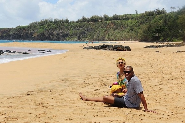 Певица Бейонсе и ее супруг устроили второй медовый месяц на Гавайях 