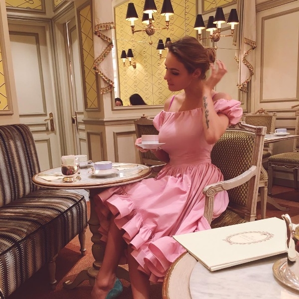 http://www.paparazzi.ru/upload/wysiwyg_files/img/1469698123.jpg
