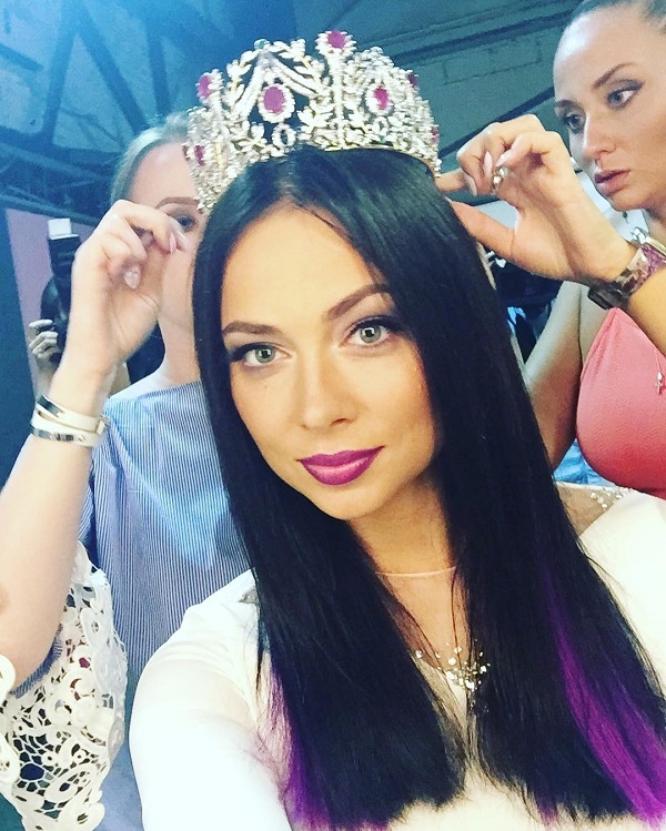 Настасья Самбурская победила в номинации Мисс «Чего-то там» 2016 