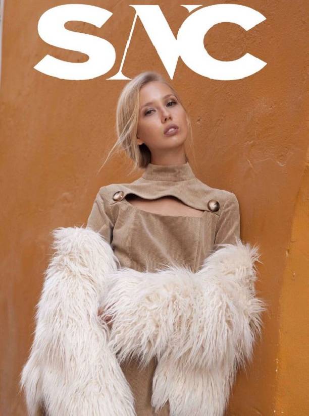 Российская модель Виктория Анисимова стала украшением казахстанского журнала