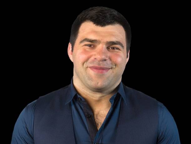 Полину Гагарину обвиняют в том, что она набрала в свою команду на шоу Голос «блатных» певцов