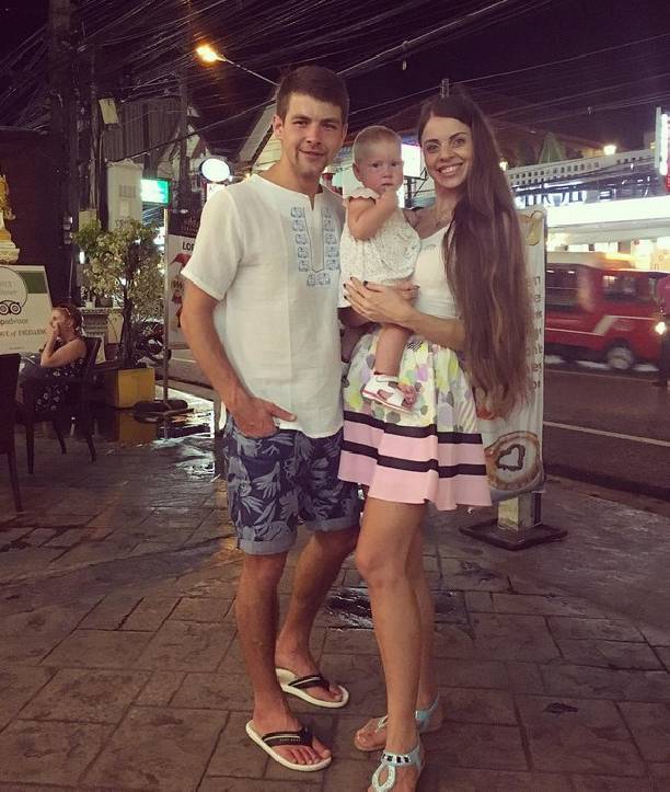 Оля Рапунцель и Дима Дмитриенко решили завести ребенка