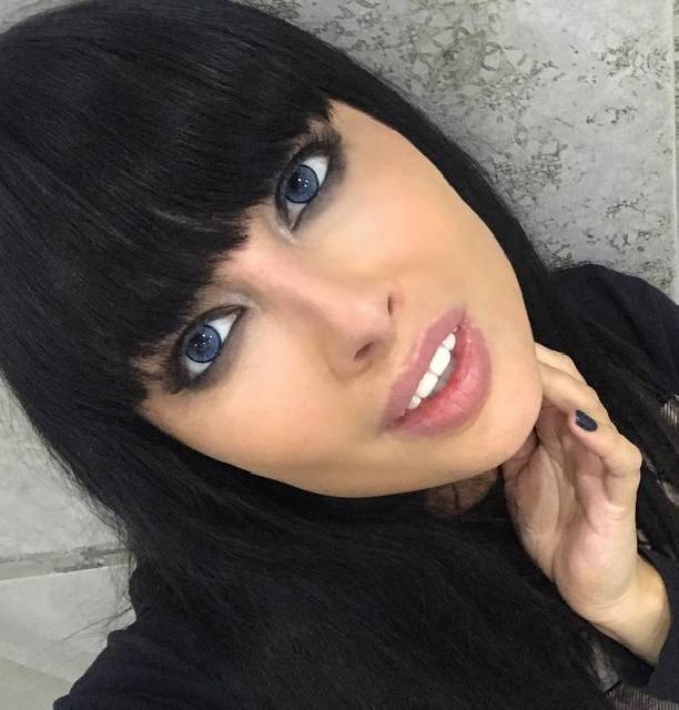 Нелли Ермолаева показала себя с «новыми глазами»