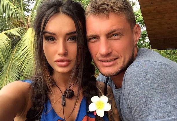 Дочку Александра Задойнова приняли за его новую девушку