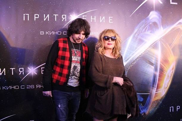 Алла Пугачева сходила на кино-свидание со своим близким другом