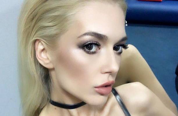 Эрика Герцег поменяла имидж к весне