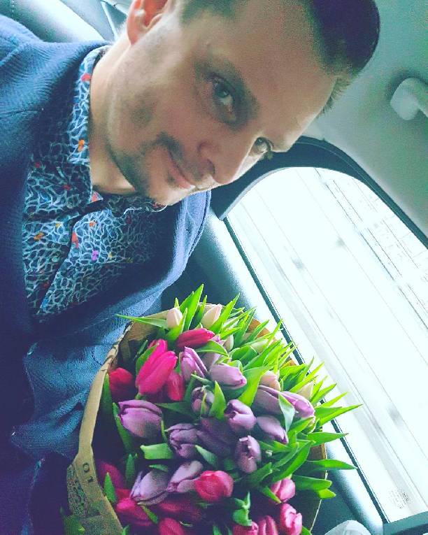 Александр Носик признался, что изменял жене с Настей Крайновой