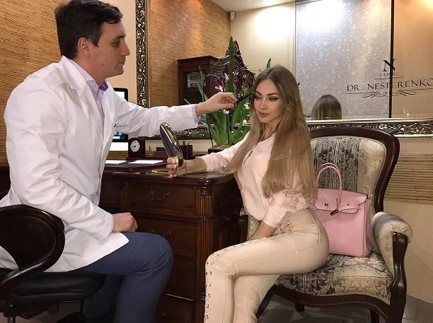Евгения Феофилактова решилась на очередную пластику