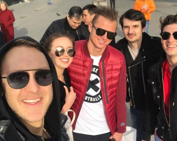 Дмитрий Тарасов выложил в блог первый совместный снимок с Анастасией Костенко