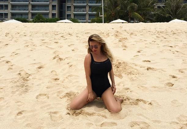 Анна Семенович опять попалась на фотошопе