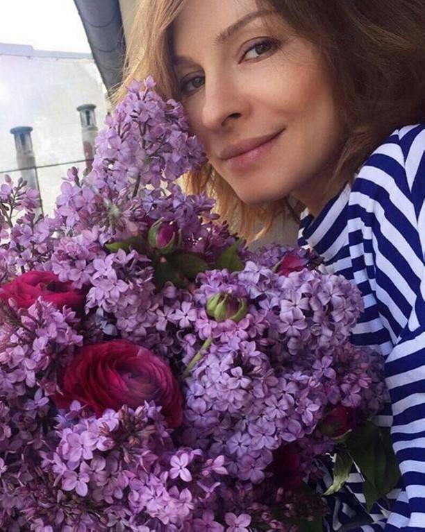 Елена Подскаминская неожиданно ответила на поздравления поклонников