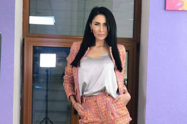 Элина Камирен сообщила о том, что у нее были отношения с мафиози