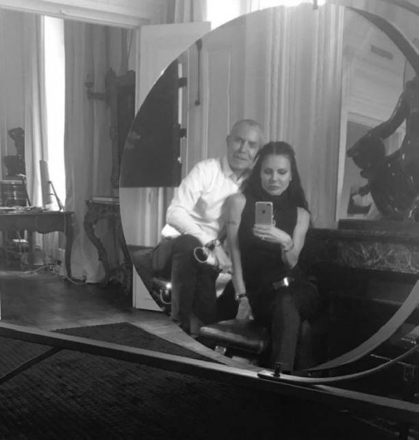 Елена Галицына провела вечер с "хозяином" мира Высокой Моды