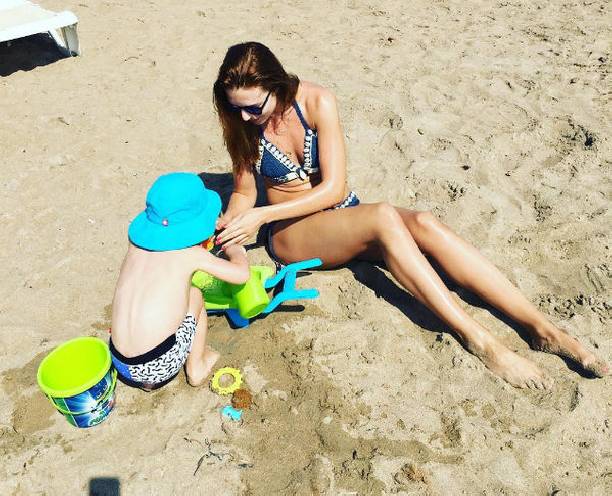 Наталья Подольская поделилась фотографией с пляжа