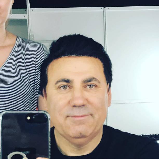 Иосиф Пригожин примерил парик Иосифа Кобзона