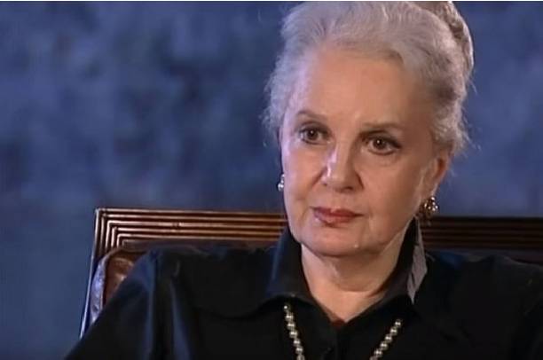 Элина Быстрицкая сообщила о своем самочувствии после госпитализации