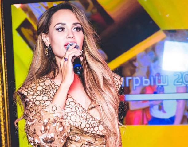 Анна Калашникова впервые откровенно рассказала о выкидыше, который случился этим летом