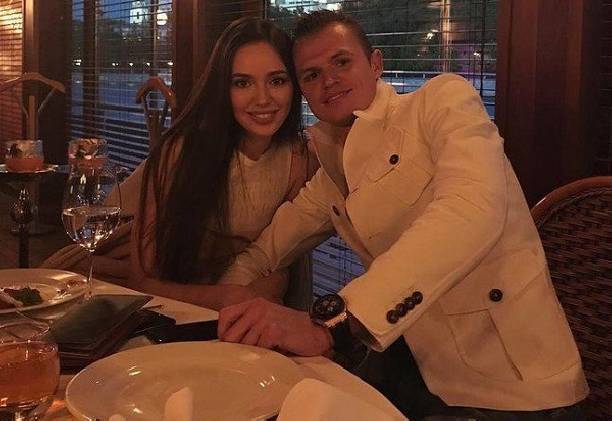 Анастасия Костенко намекнула на дату предстоящей свадьбы с Дмитрием Тарасовым