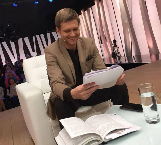 Борис Корчевников поведал о том, смог ли восстановиться после операции