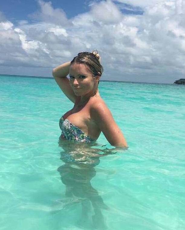 Дана Борисова обновила блог "горячим" снимком своей груди