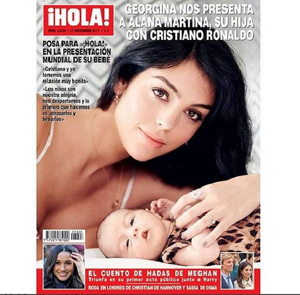 Подруга Криштиану Роналду появилась на обложке журнала вместе с его новорожденной дочерью