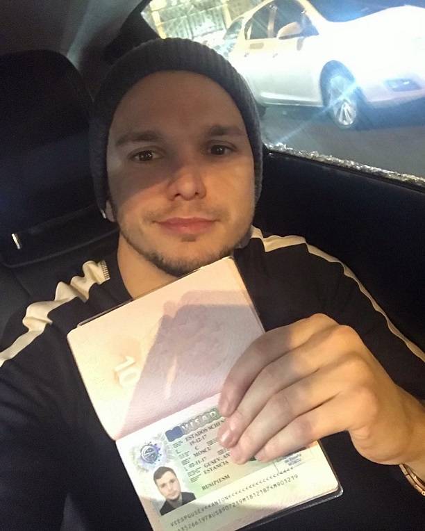 Сравнив себя с Богом и пожаловавшись на дерьмовую жизнь, Антон Гусев подготовился к получению бесплатного Мерседеса