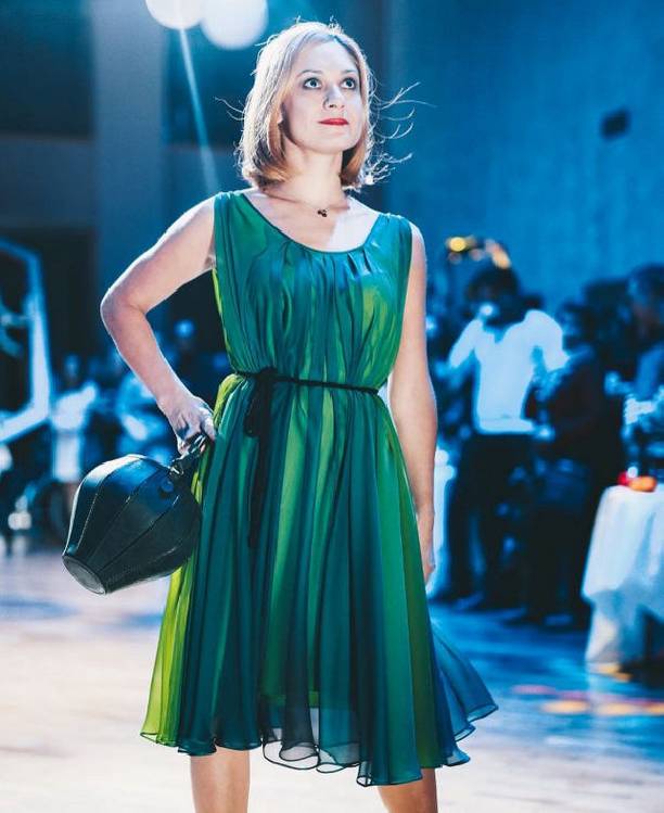 Карина мишулина ножки