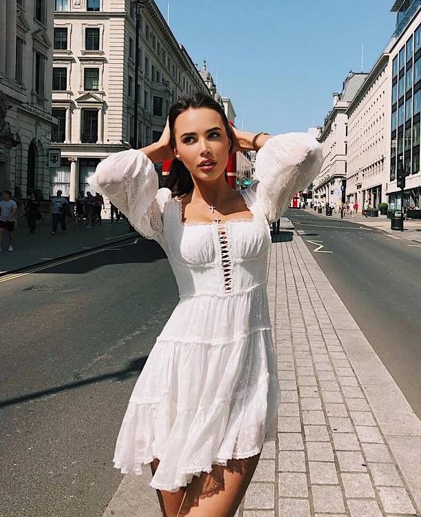 Анастасия Решетова намекнула на расставание с Тимати