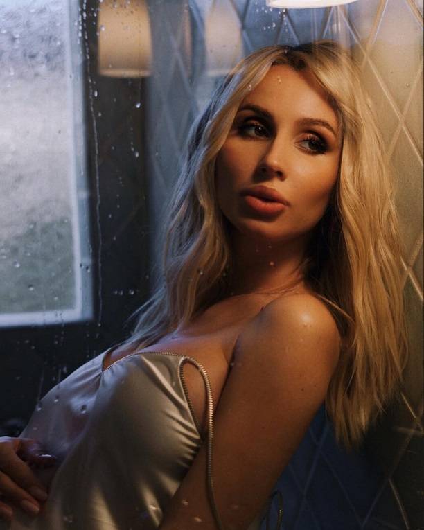 Светлана Лобода родила американку