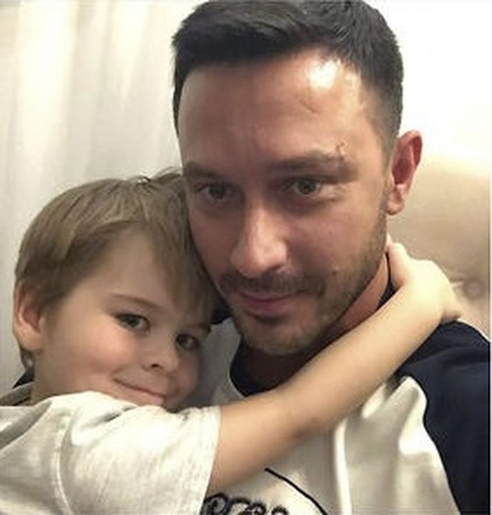 Сергей Лазарев запретил своему экс-партнеру публиковать фото с сыном