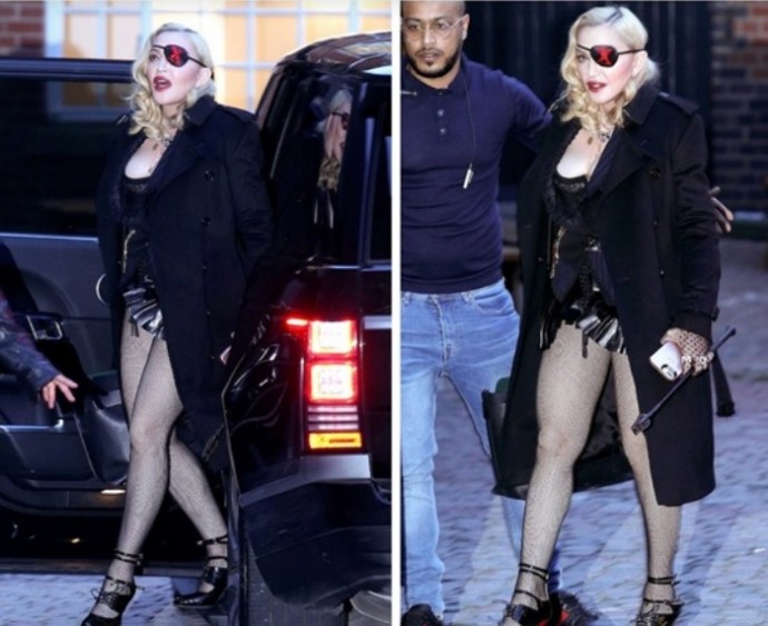 Одноглазая Мадонна прошлась по улице в БДСМ-наряде и без юбки