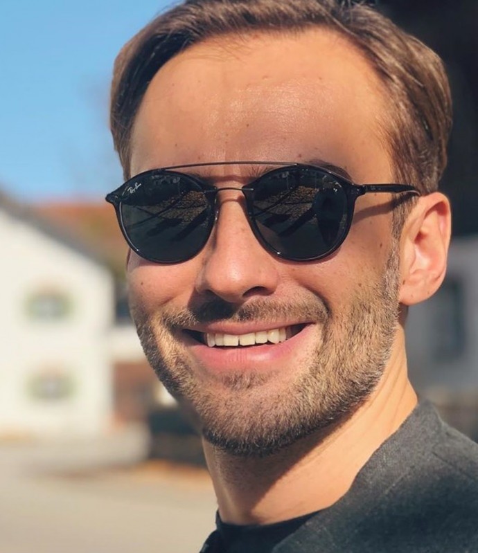 Дмитрий Шепелев готовится к свадьбе Дмитрий Шепелев готовится к свадьбе