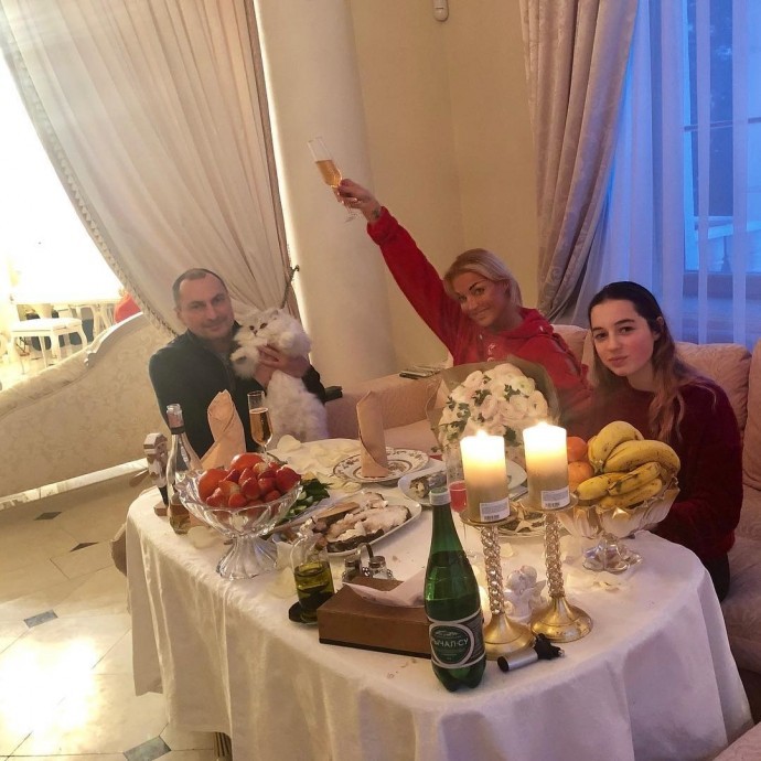 Анастасия Волочкова рискует окончательно потерять свою дочь Анастасия Волочкова рискует окончательно потерять свою дочь