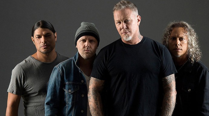 Metallica отменяет концерты из-за зависимости вокалиста Джеймса Хэтфилда
