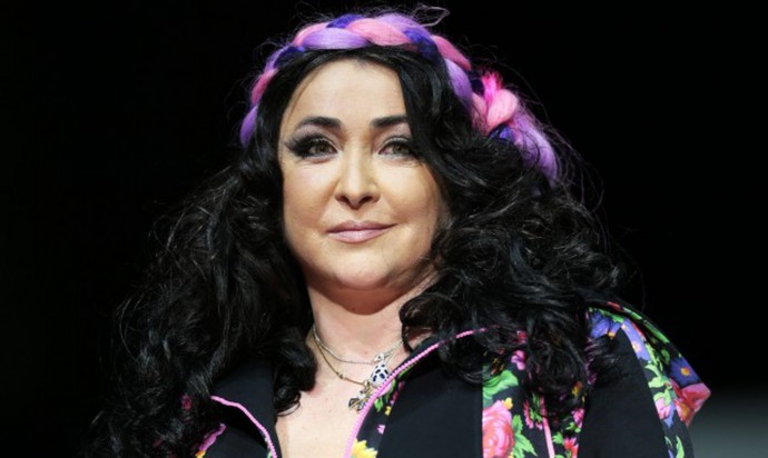 Лолита сообщила, что не торопится в загс с новым возлюбленным