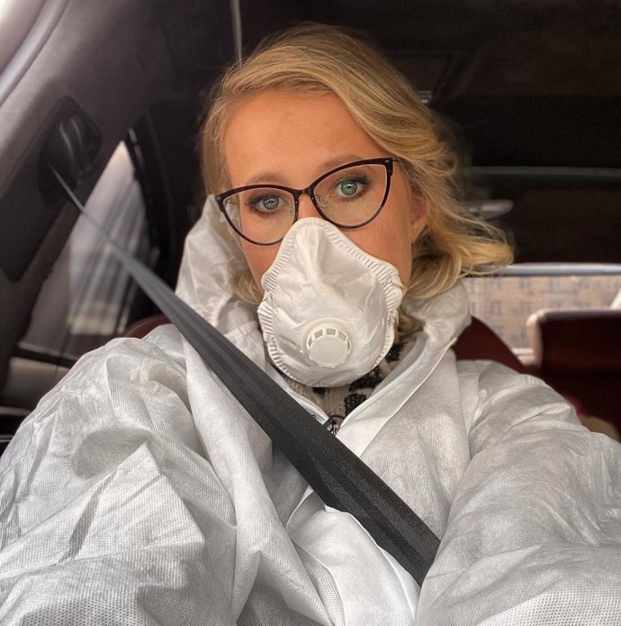 Выпив виски, Ксения Собчак призналась, что переболела коронавирусом Выпив виски, Ксения Собчак призналась, что переболела коронавирусом