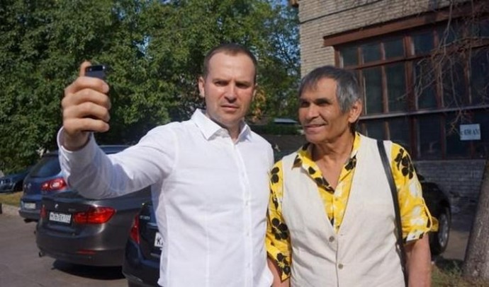 Адвокаты Лидии Федосеевой Шукшиной и Бари Алибасова начали войну за квартиру Адвокаты Лидии Федосеевой Шукшиной и Бари Алибасова начали войну за квартиру