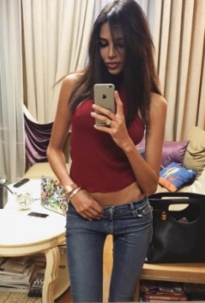 Анастасия Решетова обнародовала архивное фото своей худобы