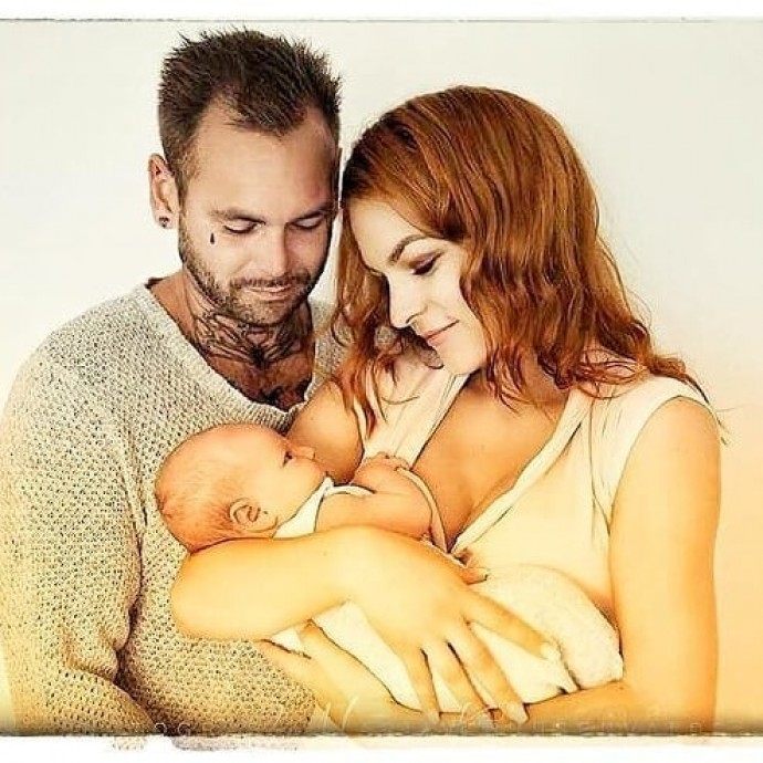 Мерилин Керро разводится с мужем