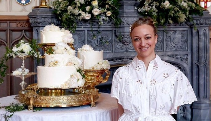 Кондитеры рассказали, как создавался свадебный торт для принца Гарри и Меган Маркл