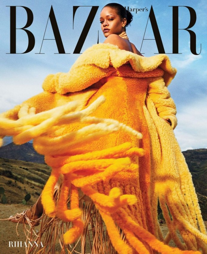 Фото Рианны в нижнем белье и с мусорными пакетами попало на страницы Harper's BAZAAR