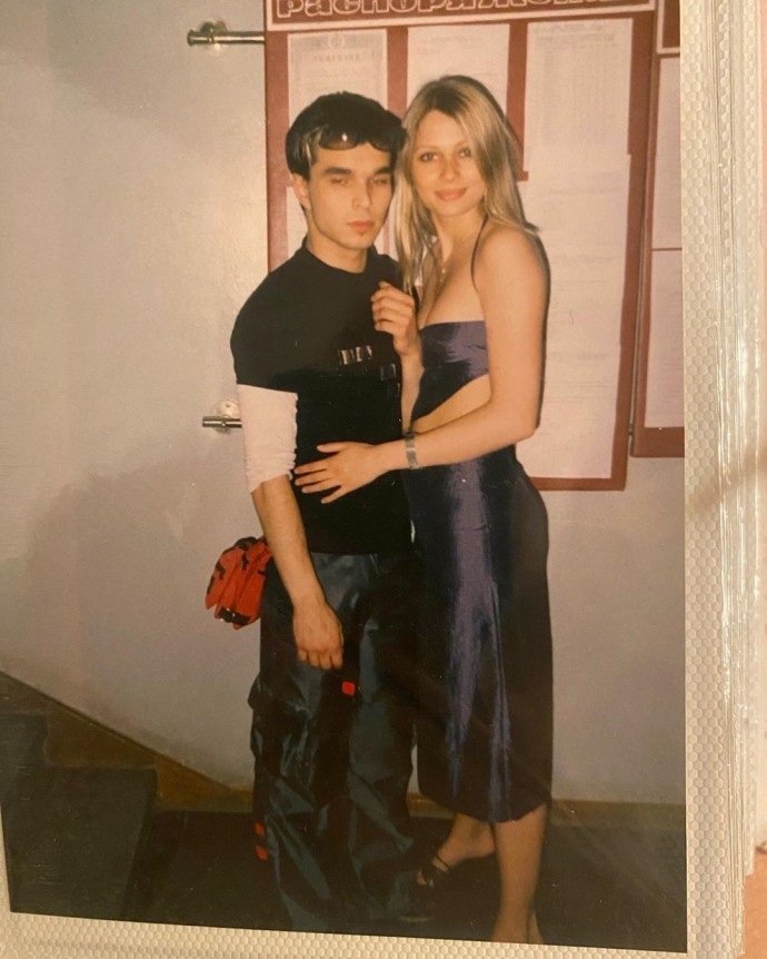 Наталья Рудова показала ретро-снимки своей бурной молодости Наталья Рудова показала ретро-снимки своей бурной молодости