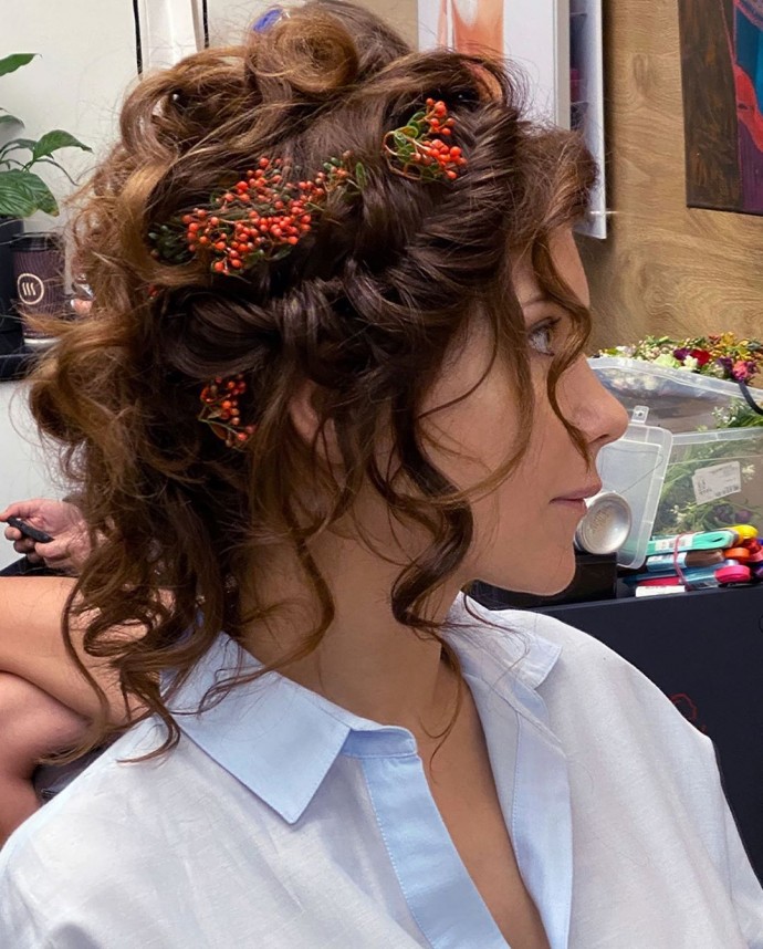 Екатерина Климова сделала причёску из ягод и удивила поклонников