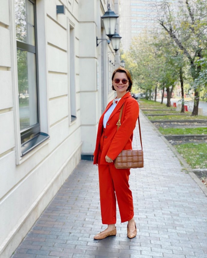 Рейтинг дня: Татьяна Брухунова предстала во всём оранжевом