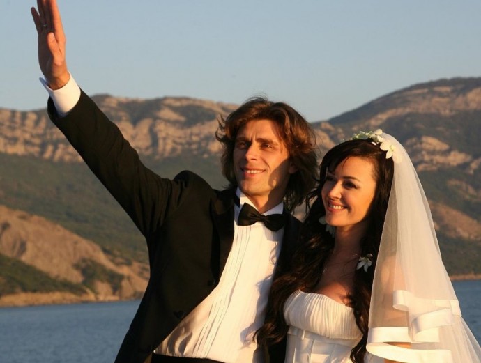 https://www.paparazzi.ru/upload/wysiwyg_files/img/1599917175.jpg https://www.paparazzi.ru/upload/wysiwyg_files/img/1599917175.jpg