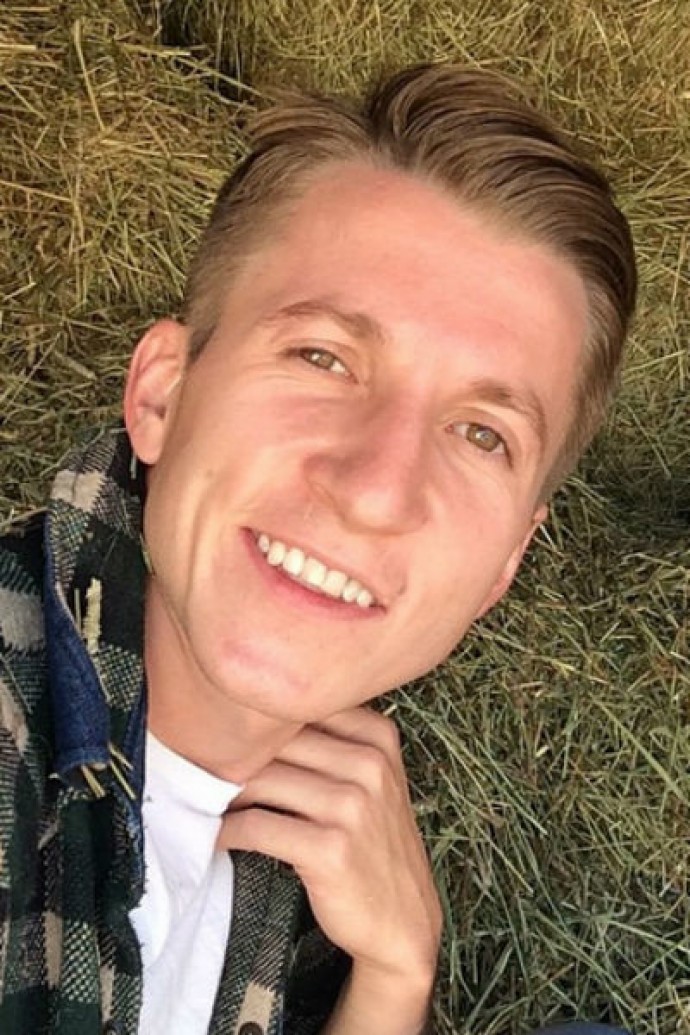 "Чувствовал рядом смерть": звезда "Интернов" Дмитрий Шаракоис
госпитализирован "Чувствовал рядом смерть": звезда "Интернов" Дмитрий Шаракоис
госпитализирован
