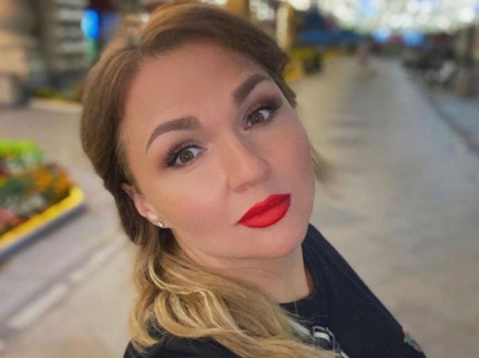 Надежда Ангарская рассказала, почему взяла кредитов на 10 миллионов рублей Надежда Ангарская рассказала, почему взяла кредитов на 10 миллионов рублей